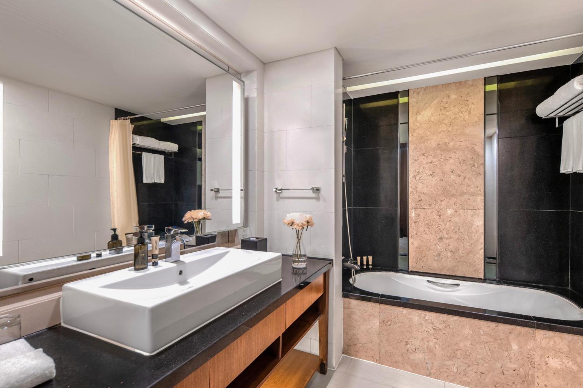 Ascott Huai Hai Road Shanghai, Xintiandi Esterno foto